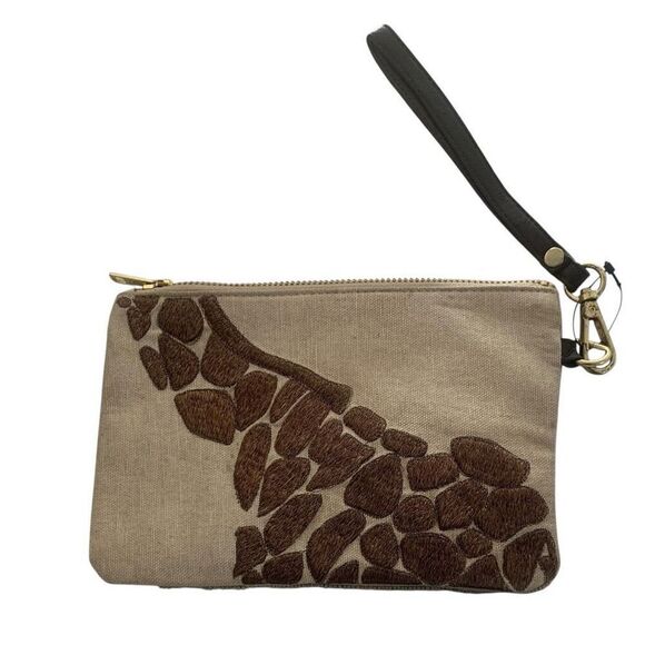 Chico’s Zippered Wristlet Giraffe Motif Clutch Purse - Picture 1 of 4